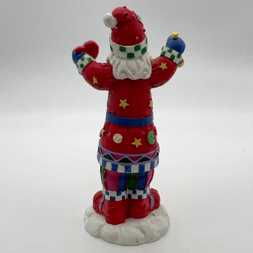 Vintage Folk Art‎ Santa Figurine 10